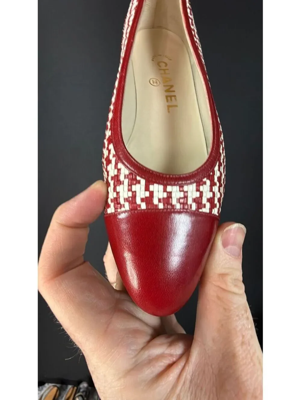 CHANEL excellent preloved